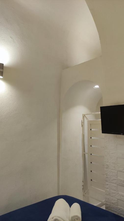 Piccola Maison Nel Centro Di Napoli Экстерьер фото